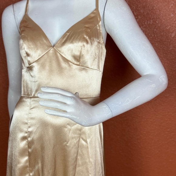 AZAZIE Elegant Gold Satin Evening Gown Size A2. E83 - Picture 6 of 16